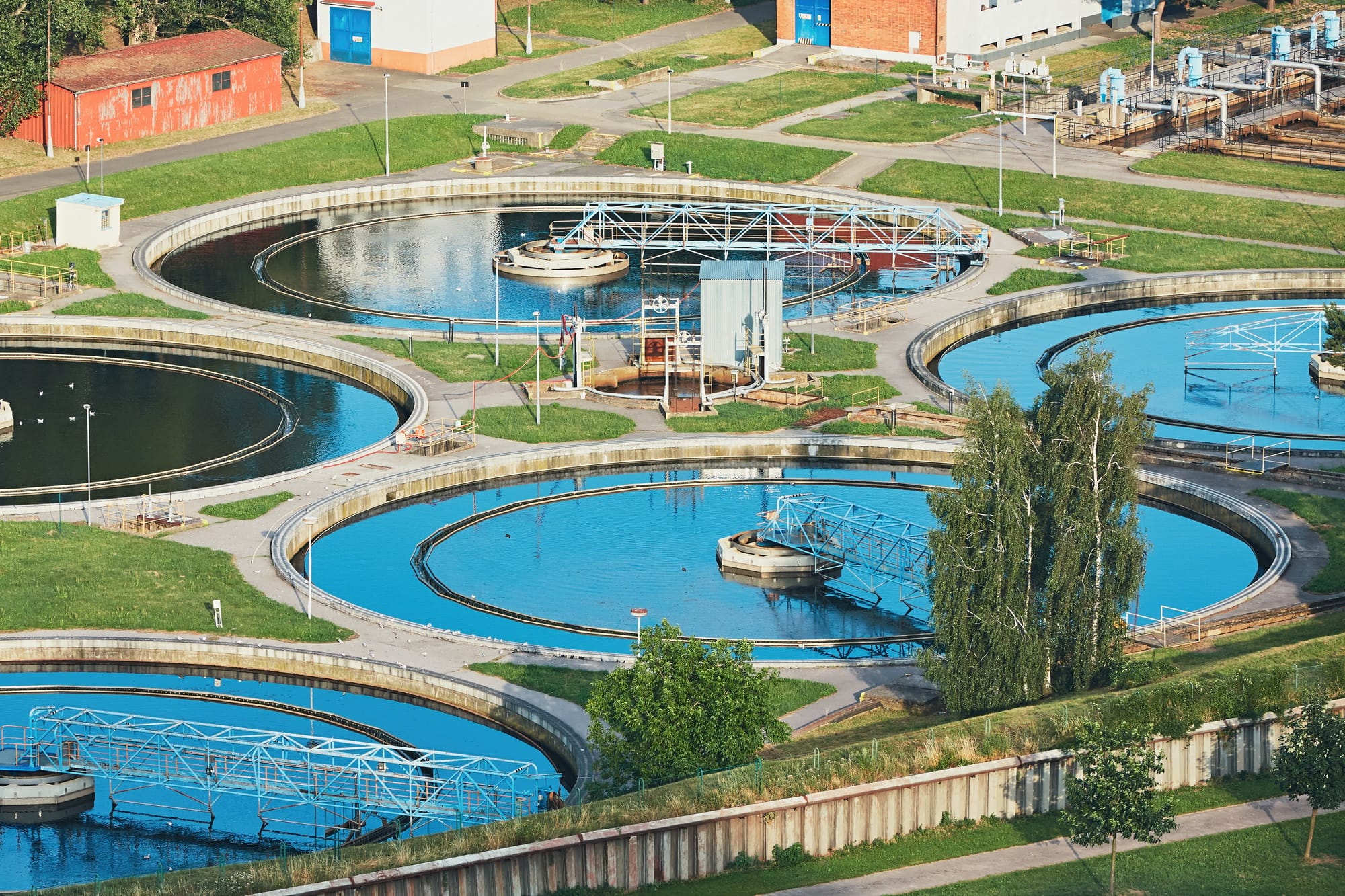 Sewage treatment plant